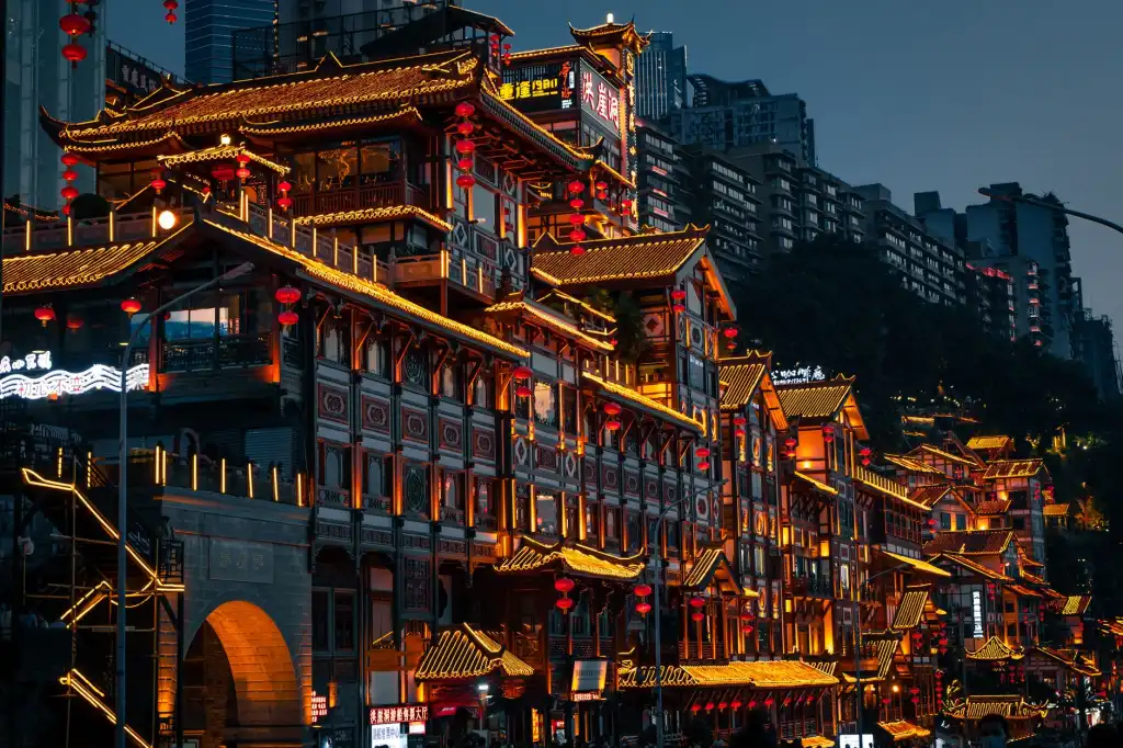 昆明触摸一体机在商超展厅中的技术选型与配置要点